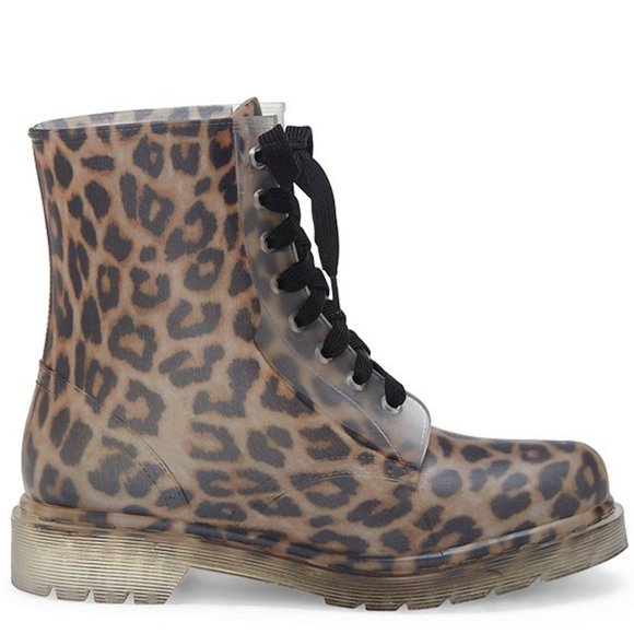 jessica simpson hiking boots